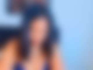 Live cam show with Shanon-mature - Bikini on Mixed Magazine Live
