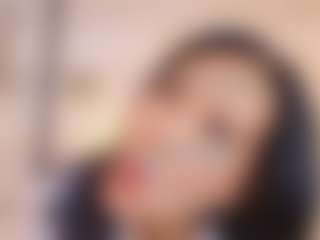 Live cam show with Shanon-mature - Small Tits on StripNow