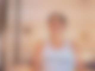 Live cam show with Shanon-mature - Granny on https://playwithruby.com