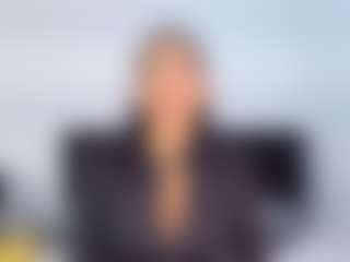 Live cam show with Shanon-mature - Petite MILF on CamwithHer