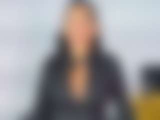Shanon-mature MILF webcam performer live streaming