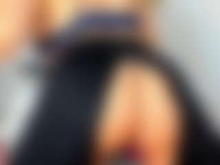 Live cam show with AMELIA RUIZ - Spank on Camversity