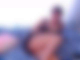DaniellaTrue1's Live Sex Cam Show