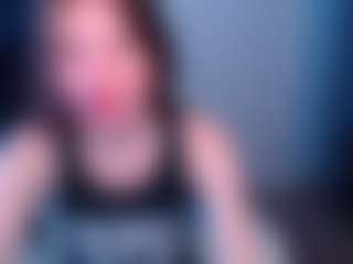 DaniellaTrue1's Live Sex Cam Show