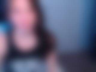 DaniellaTrue1's Live Sex Cam Show