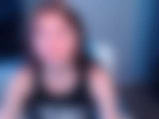 DaniellaTrue1's Live Sex Cam Show