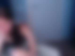 Live cam show with DaniellaTrue1 - Petite on CamwithHer