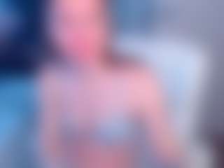 DaniellaTrue1's Live Sex Cam Show