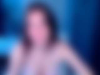 DaniellaTrue1's Live Sex Cam Show