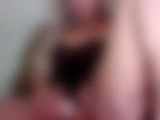 Lia Lumi's Live Sex Cam Show