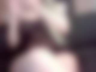Live cam show with Lia Lumi - Athletic Ebony on Camming Site