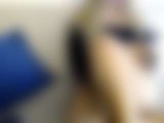 Live cam show with Lia Lumi - Blonde Hair on Camsoda
