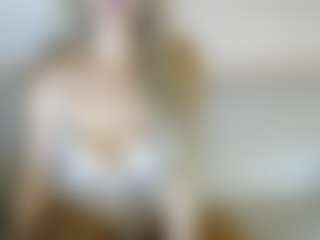 Live cam show with Lia Lumi - Moaning on Camsoda