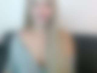 Live cam show with Lia Lumi - Ebony on camwithhim.com | netherlands