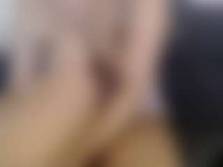 Live cam show with Lia Lumi - Ebony on StripNow | netherlands