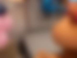 Live cam show with MichellAngels - Lovense on CamClone