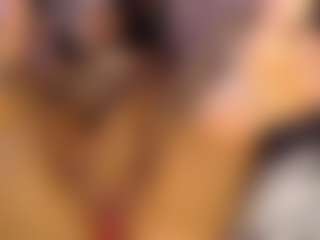 Live-camshow met Amy - Big Tits Latina op Camsoda | colombia