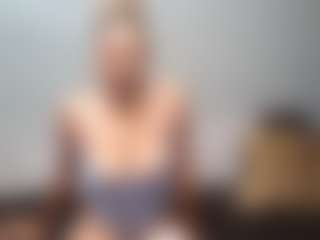 JourniFoxx's Live Sex Cam Show