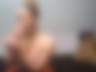 JourniFoxx's Live Sex Cam Show