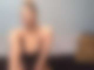 JourniFoxx's Live Sex Cam Show