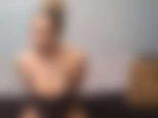JourniFoxx's Live Sex Cam Show