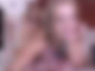 Live cam show with Lilaa-x - Bedroom on Camsoda
