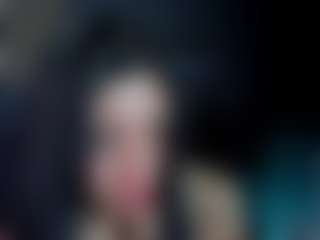 Live cam show with Nicole - Bikini on makecum.org