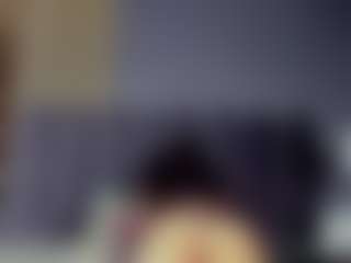 Live cam show with Nicole - Thong on sexylive.show