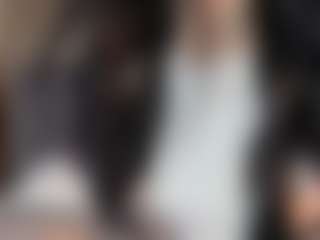 Live cam show with Nicole - Camel Toe on sexylivex.com