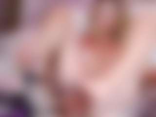 Live cam show with nikitasunrise - Red Hair MILF on Camiplay Live
