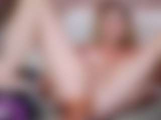 Live cam show with nikitasunrise - Red Hair Shaved Pussy on madthumbs
