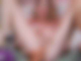 Live cam show with nikitasunrise - Red Hair Anal on livesuperchat.net