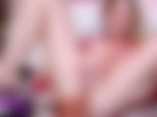 Live cam show with nikitasunrise - Amateur MILF on SpankPalCams