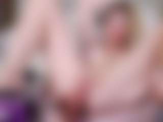 nikitasunrise MILF webcam performer live streaming