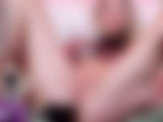 Show de cam en vivo con nikitasunrise - Thong en Camsoda
