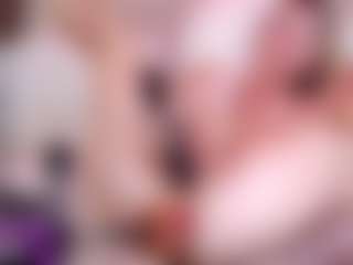 Live cam show with nikitasunrise - Fingering MILF on Cam Slut