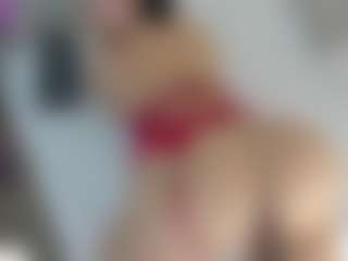 Live cam show with Angie-Roses - Flashing on Free Soda