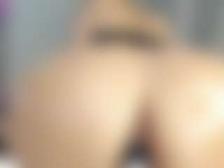 Live cam show with Angie-Roses - Dildo on livesuperchat.net