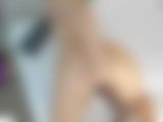 Live cam show with Angie-Roses - Latina on camwithhim.com | colombia