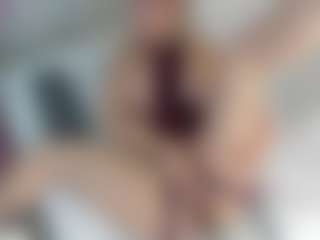 Angie-Roses's Live Sex Cam Show