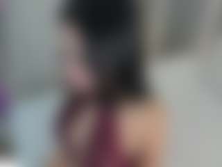 Live cam show with Angie-Roses - Brown Eyes on Cam Slut