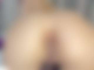 Angie-Roses's Live Sex Cam Show