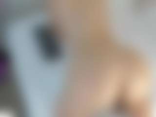 Angie-Roses's Live Sex Cam Show