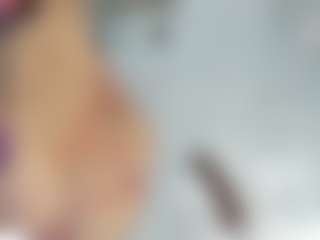 Live cam show with Angie-Roses - BBW Young Adult on intimatelivegirls.com