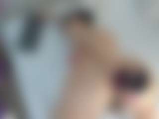 Live cam show with Angie-Roses - Fetish Latina on madthumbs | colombia