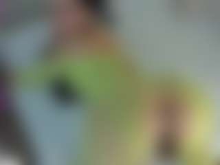 Live cam show with Angie-Roses - BBW on live18s.com