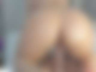 Angie-Roses's Live Sex Cam Show
