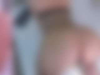 Live cam show with Angie-Roses - Latina on Camming Site | colombia