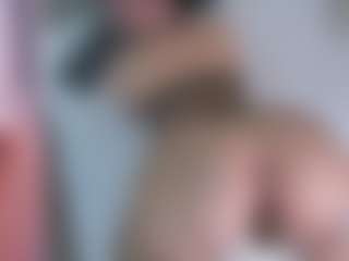 Live cam show with Angie-Roses - Spank Latina on TeamSkeetLive | colombia