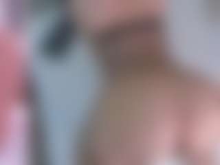 Live cam show with Angie-Roses - Tease BBW on Camming Site